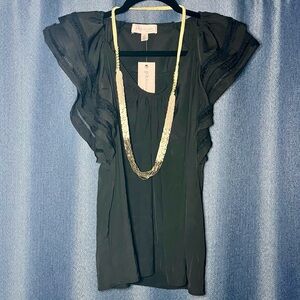 Philosophy V-neck blouse with double layered wavy cap sleeves in black.